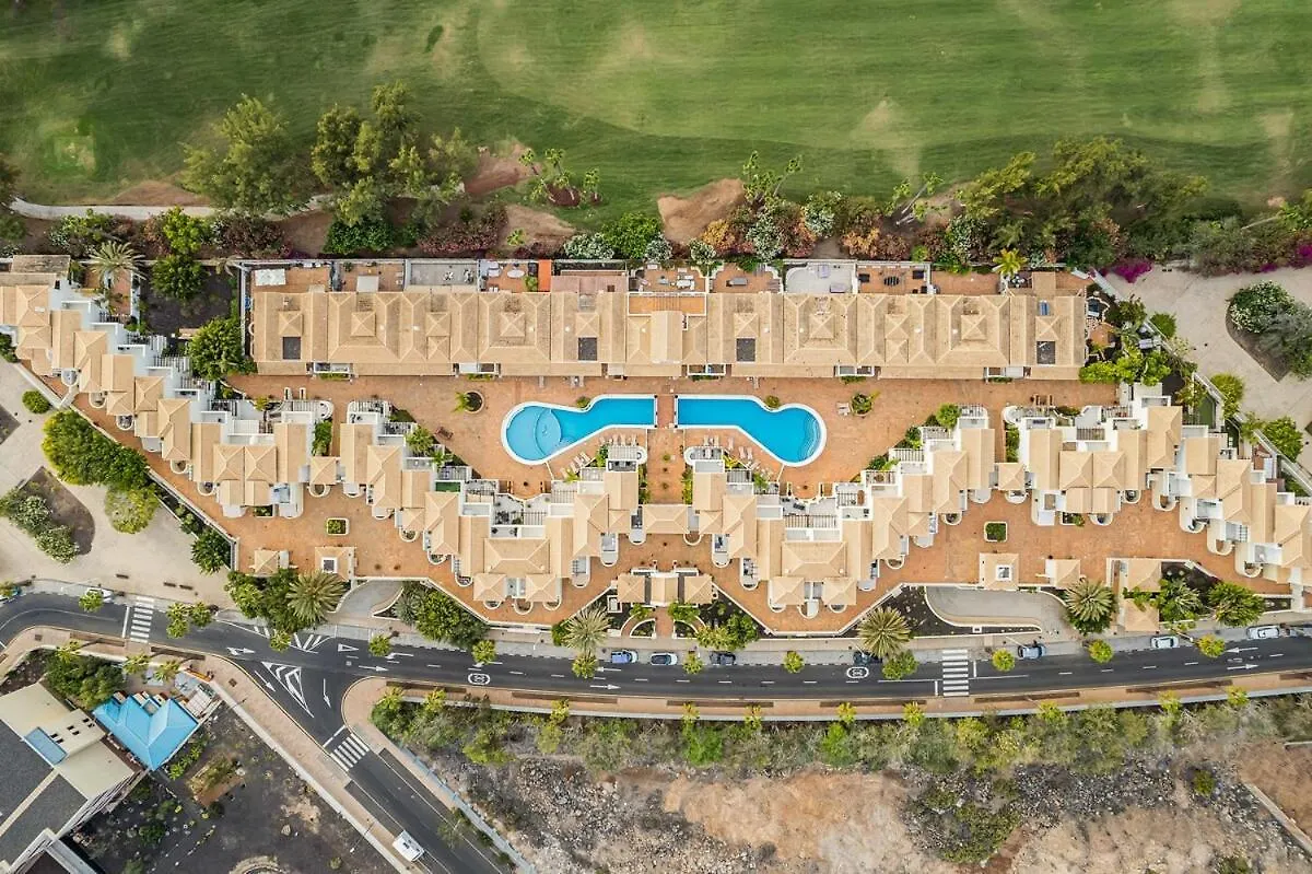 Luxury, Boutique Two-Bedroom Modern Townhouse With Golf Views Arona  Arona (Tenerife)